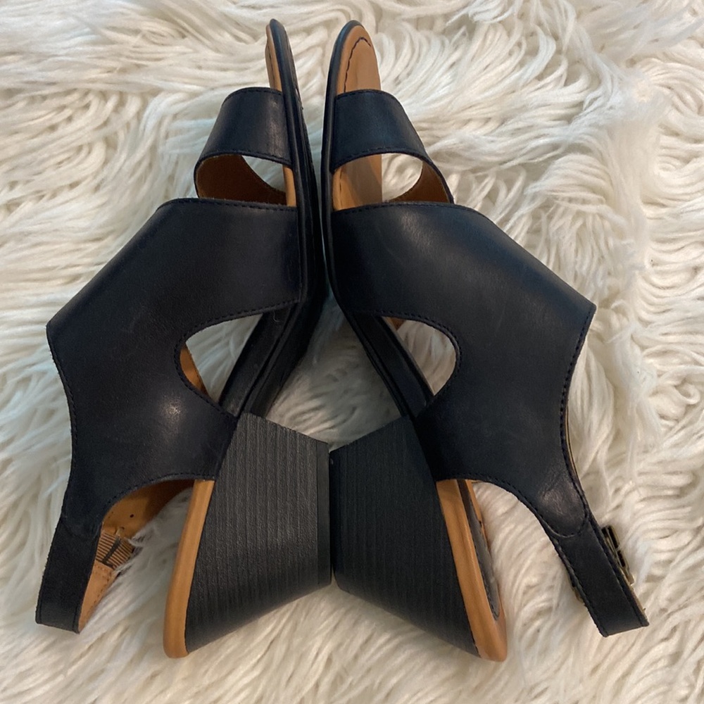 BOC Leather Women's Sandals size 10 see all photos for condition color black - Picture 6 of 12